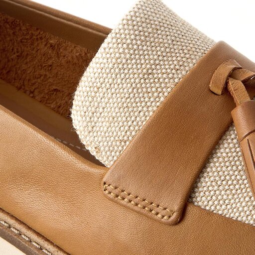 Clarks Glick Castine 261250814 Light Tan Leather