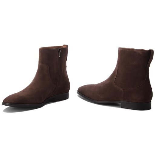 Clarks hotsell gilman zip