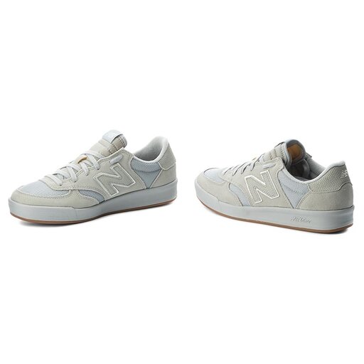 Sneakers New Balance CRT300ME Grau