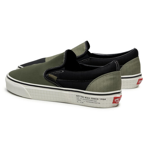 Vans Classic Slip On VN0A4U381FX1 epapoutsia.gr