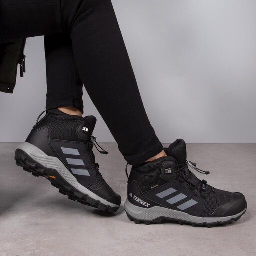 Batai adidas Terrex Mid Gtx K GORE-TEX EF0225 Cblack/Grethr/Cblack •  Www.eavalyne.lt