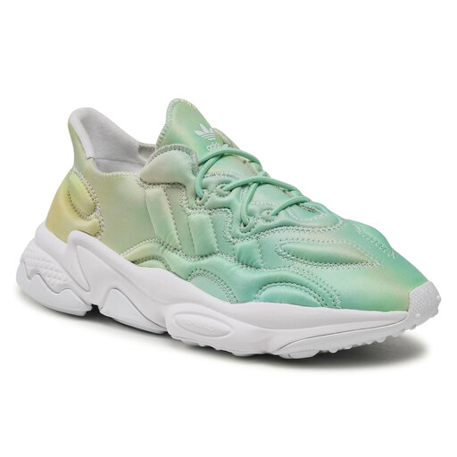 Ozweego tech outlet