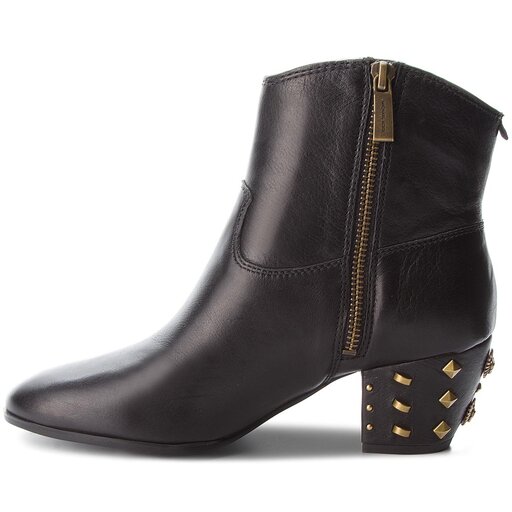 Michael kors avery ankle boot best sale
