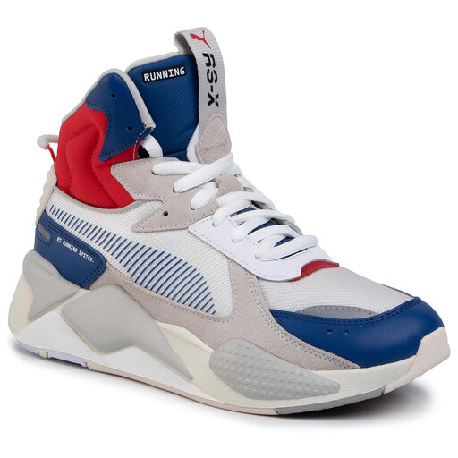 plain white puma sneakers