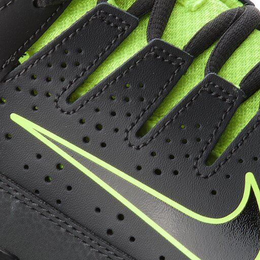 Nike reax green store