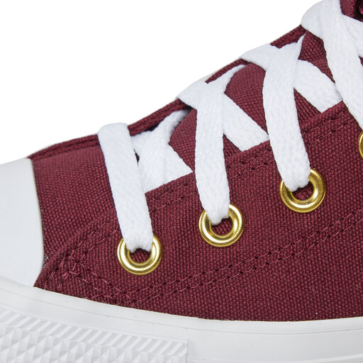 Cranberry converse store