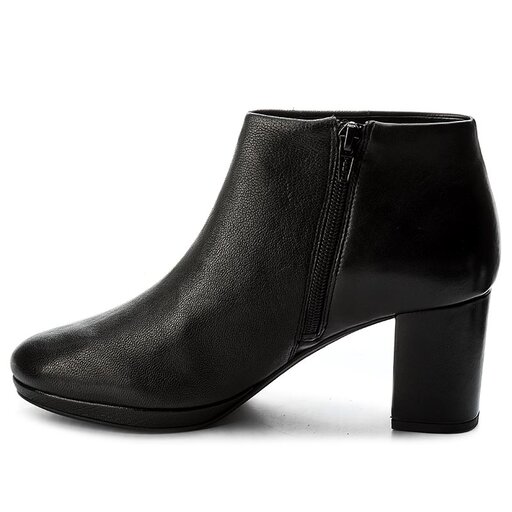 Kelda nights online clarks boots
