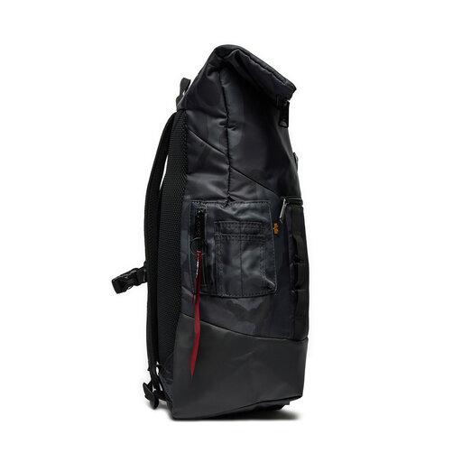 Asus rog voyager backpack clearance