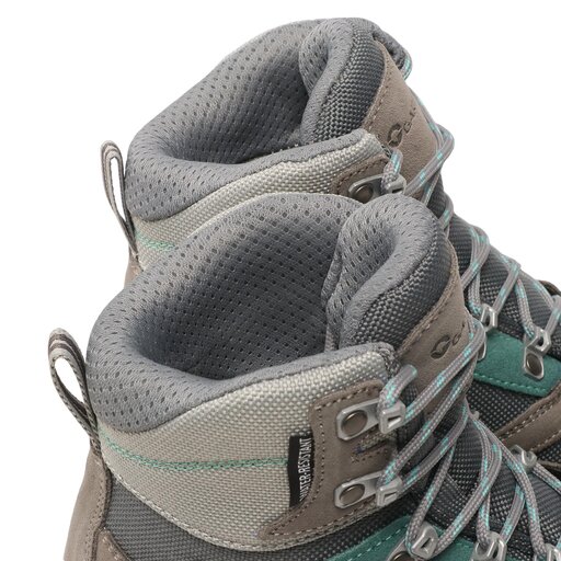 Scarpe grigie e verde 2025 acqua