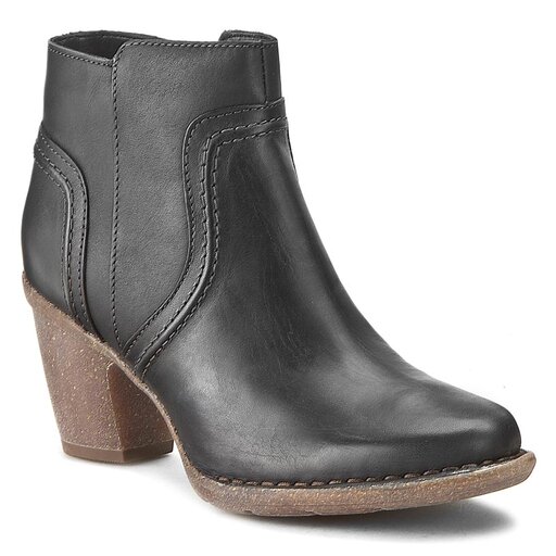 Bokacsizma Clarks Carleta Paris 261204004 Black Leather ecipo.hu