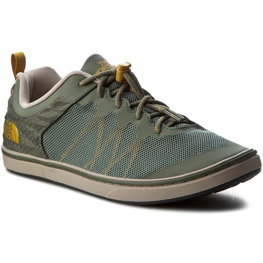 The north face base camp flow sneaker hotsell