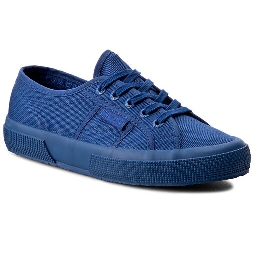 superga light blue