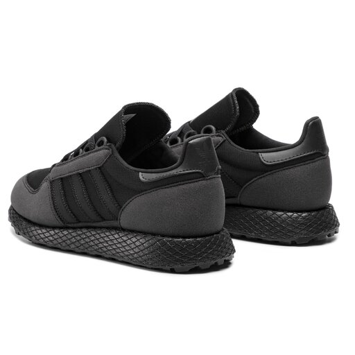 Laisvalaikio batai adidas Forest Grove J G27822 Juoda