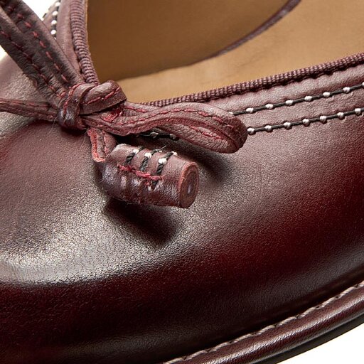 Clarks bombay sale lights brown