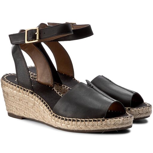 Clarks petrina selma hotsell