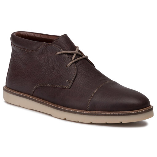 Clarks store grandin top
