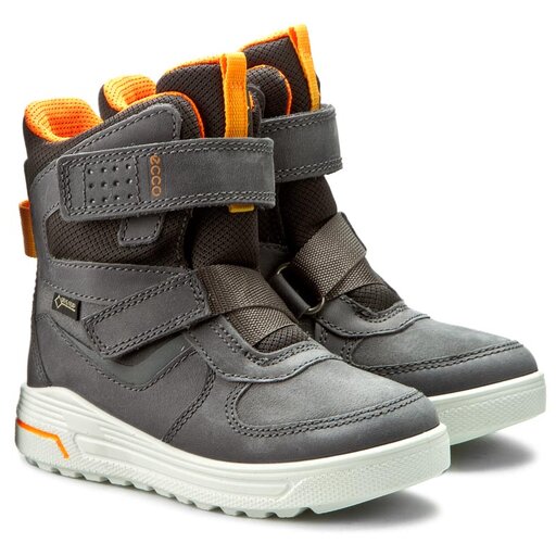 ecco snowboarder