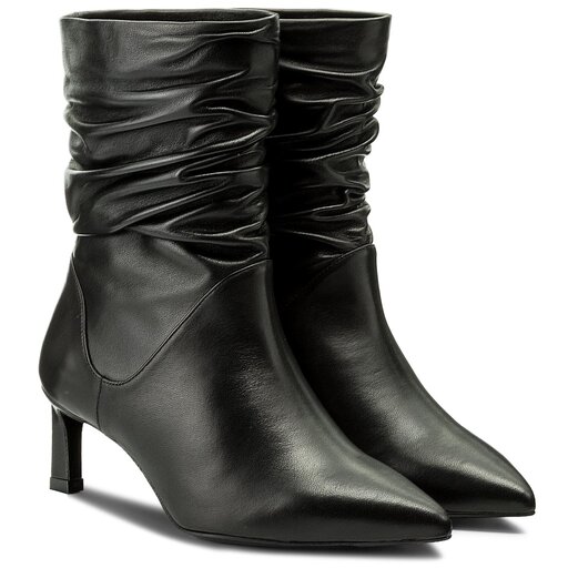 Stuart weitzman demibenatar clearance