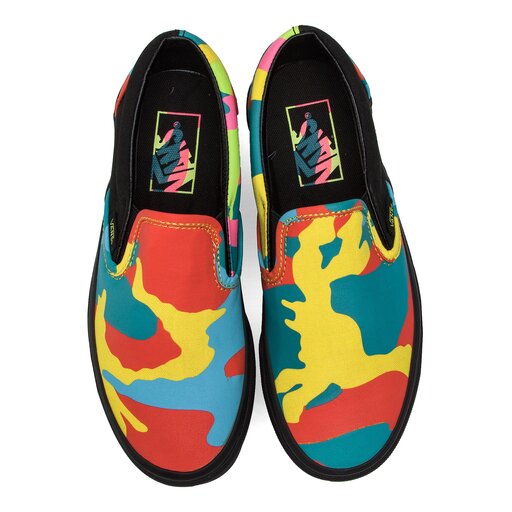Vans neon 2025 camo slip on