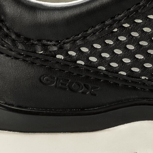 Sneakers Geox D Sukie F D62F2F 08554 C9999 Noir chaussures