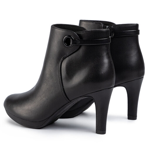 Tronchetti Clarks Adriel Mae 261444174 Black Leather escarpe