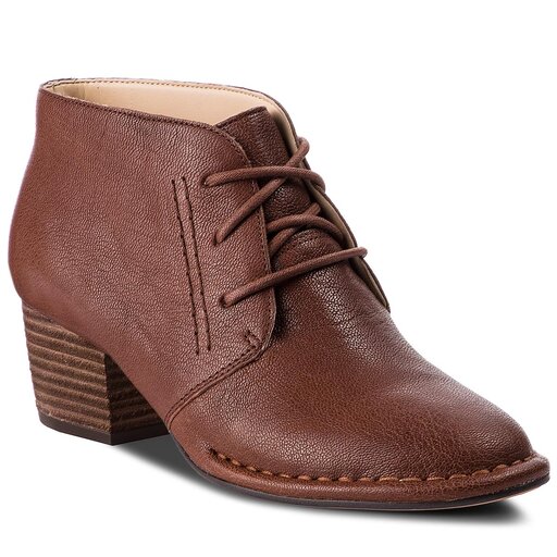 Clarks spiced outlet charm boots