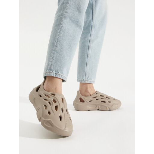 Fake steve madden slip ons discount