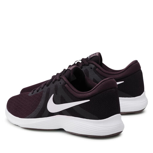 Nike revolution hotsell 4 burgundy