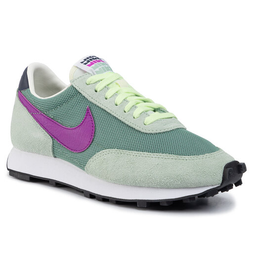 Nike daybreak store lila