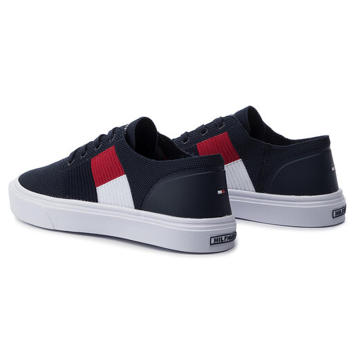 lightweight knit flag sneaker