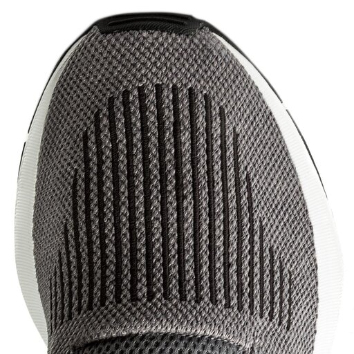evlji adidas Swift Run CQ2115 Grethr Cblack Mgreyh eobutev.si
