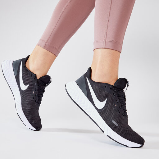 jd sports nike revolution 5