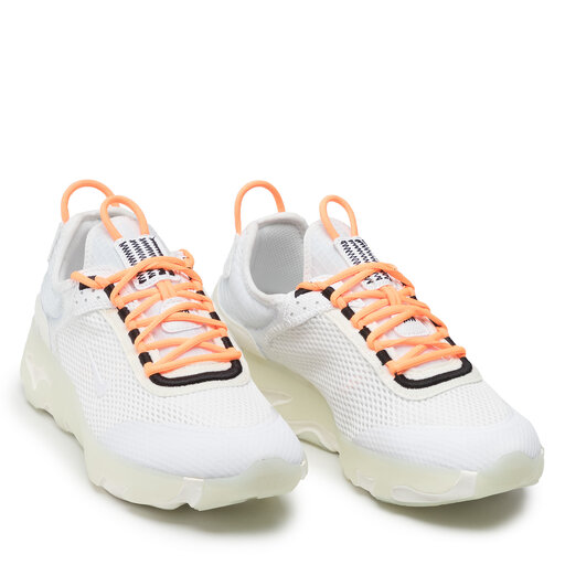 nike react live white and orange