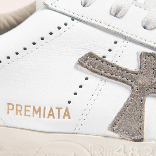 premiata steven 4717