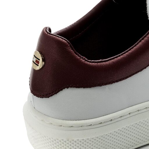 Sneakers Tommy Hilfiger Sabrina 1A1 FW0FW01953 WeiB eschuhe
