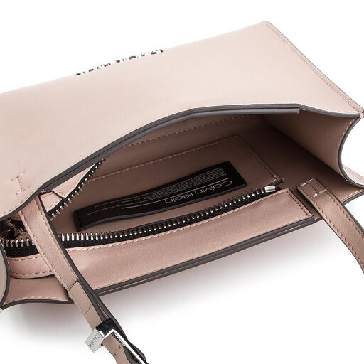 Calvin klein store extended crossbody