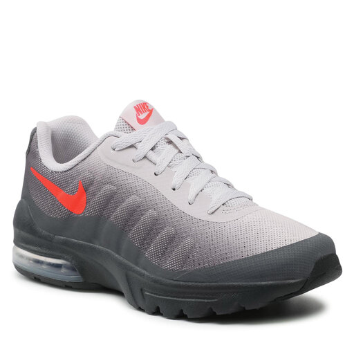 Scarpe Nike Air Max Invigor Print Bg CN9584 001 Dark Grey Bright Crimson escarpe