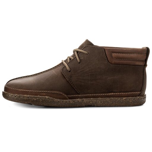 Clarks trapell mid new arrivals