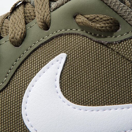 Nike md outlet runner olive