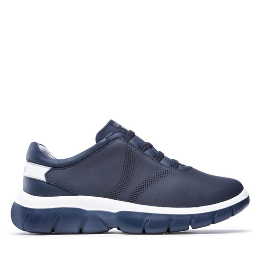 Latest female sneakers 219 best sale