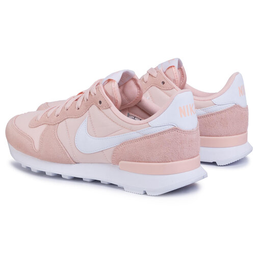 Nike shop internationalist coral