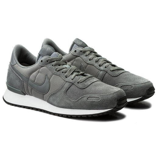 Nike 918206 top