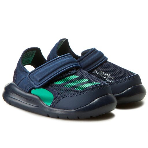 do teva sandals run large