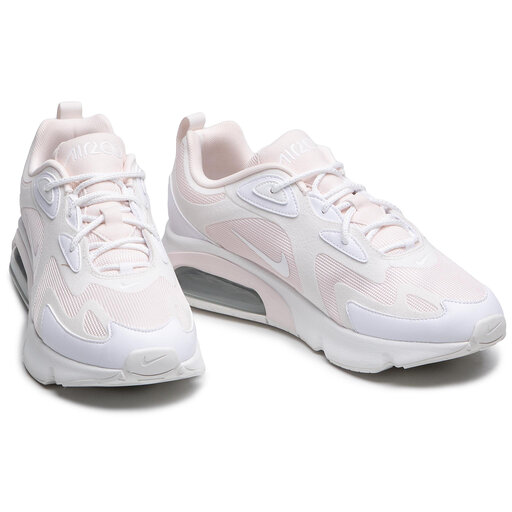 Nike 200 pink store