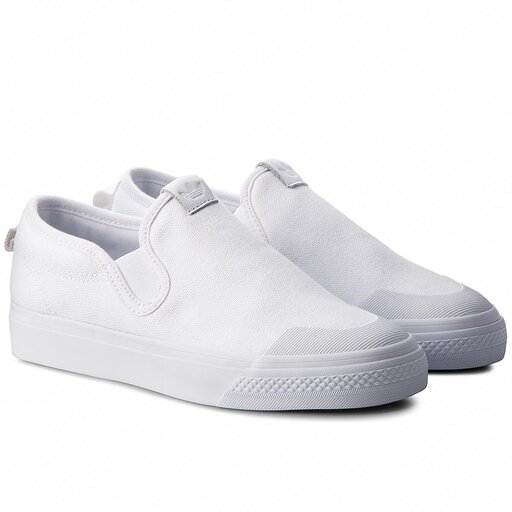 nizza slip on adidas