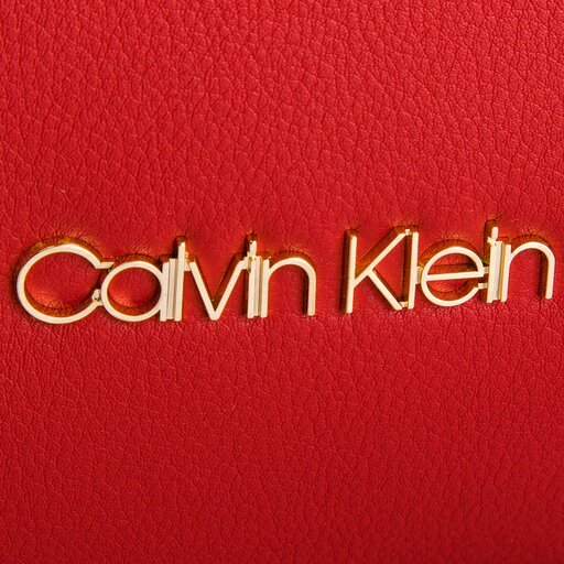 Calvin klein outlet step up shopper