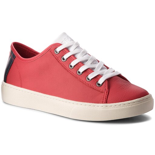 Tommy jeans light leather low 2025
