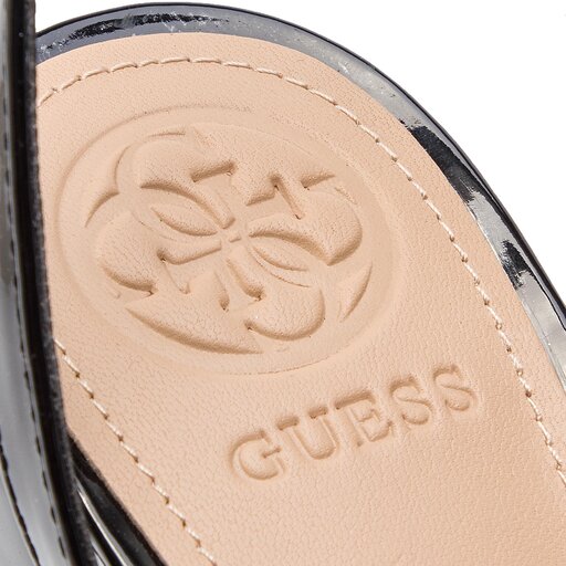 Guess reaka shop