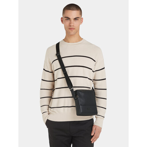 Плоска сумка Calvin Klein Minimalism Reporter S Mono K50K510809 Чорний |  evzuttya.com.ua
