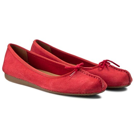 Baler ny Clarks Freckle Ice 261140444 Red Nubuck eobuv.cz